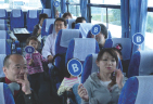 10：00 バス車内 野菜クイズ