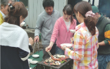 にじいろ農園【第2農園】にて　現地の野菜を使ったバーベキューの昼食
